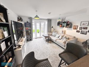 Sitting / Dining Area- click for photo gallery